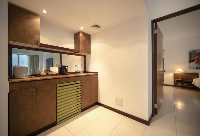 סוויטת ג'וניור מיטת קינג, Decapolis Hotel Panama City