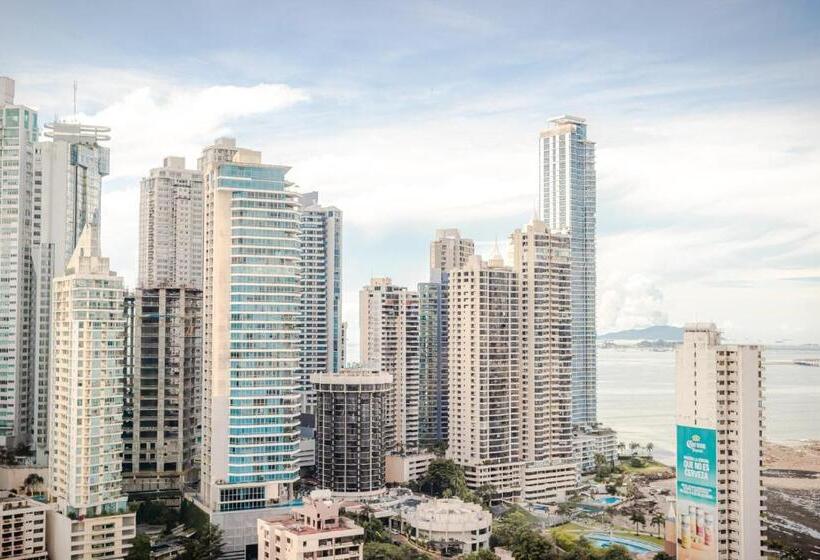חדר דלוקס נוף לים, Decapolis Hotel Panama City
