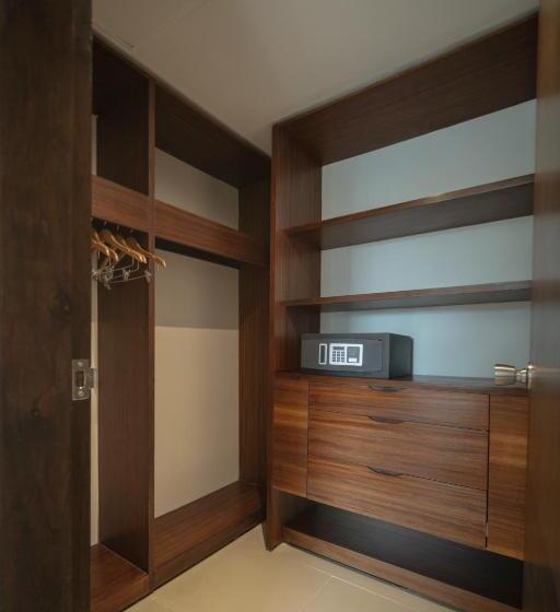סוויטת ג'וניור נוף לים, Decapolis Hotel Panama City