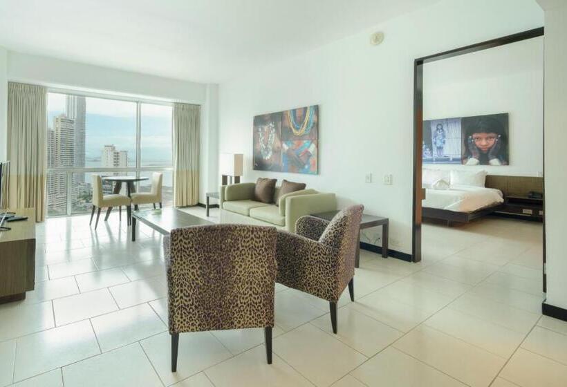 סוויטת ג'וניור נוף לים, Decapolis Hotel Panama City