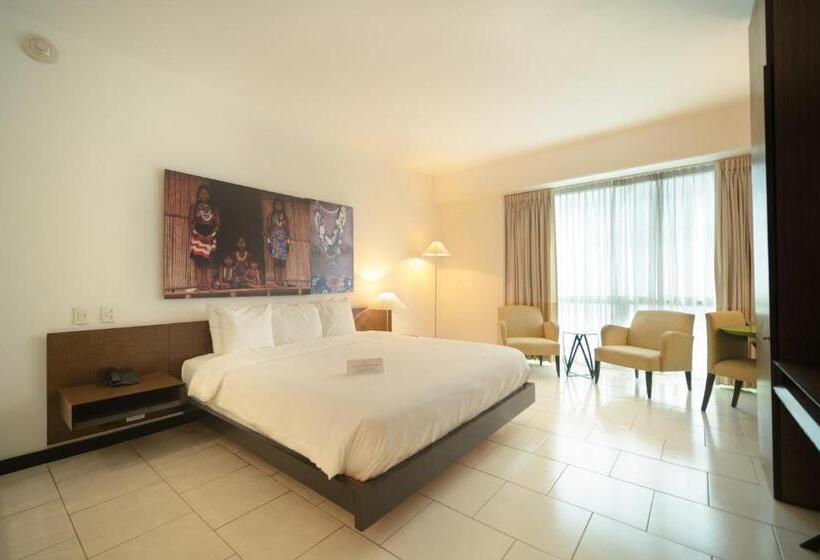 חדר סטנדרט עם מיטת קינג, Decapolis Hotel Panama City