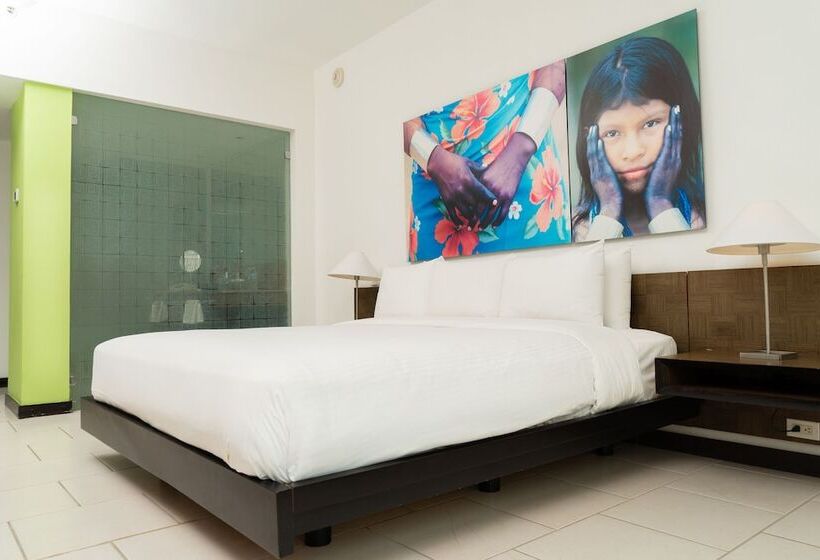 חדר דלוקס, Decapolis Hotel Panama City