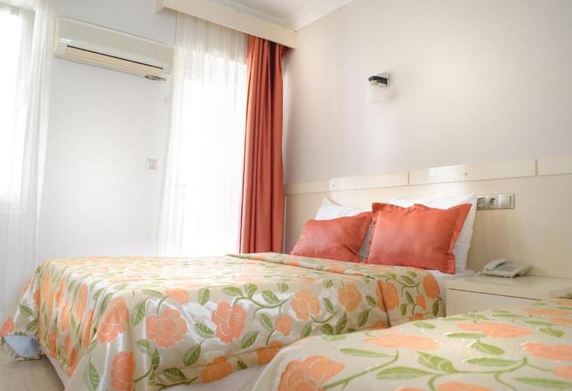 اتاق استاندارد, Delfi Hotel Spa & Wellness Center