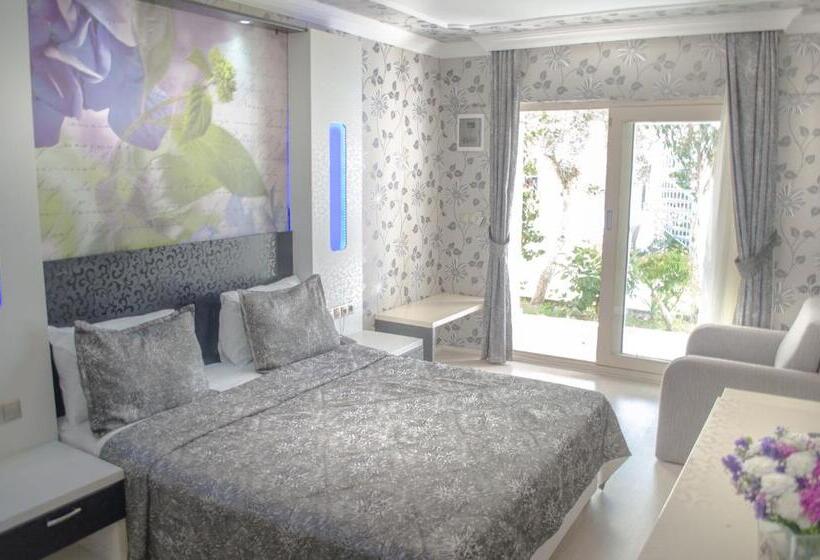 اتاق لوکس, Delfi Hotel Spa & Wellness Center