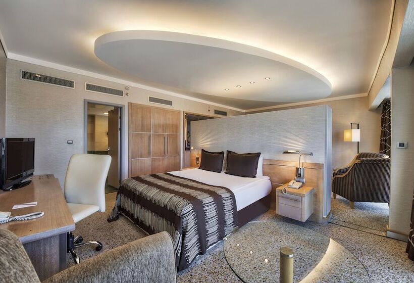 سوییت, Grand Hotel Konya