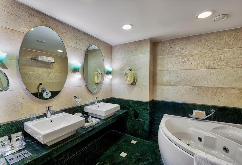 سوییت, Grand Hotel Konya