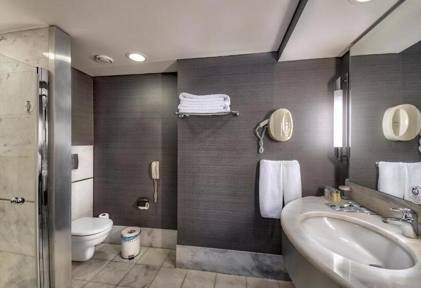 اتاق استاندارد برای معلولان, Grand Hotel Konya