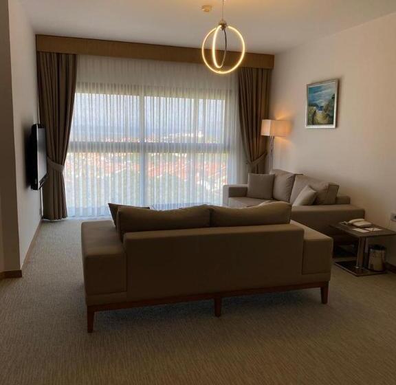 سوییت اجرایی, Grand Hotel Ontur Cesme