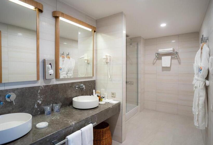 سوییت اجرایی, Grand Hotel Ontur Cesme