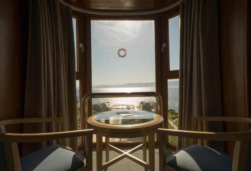 اتاق سوپریور با چشم‌انداز دریا, Grand Hotel Ontur Cesme