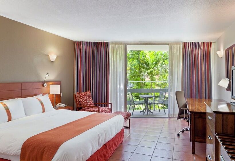 Premium Room Pool View, Holiday Inn Port Moresby By Ihg
