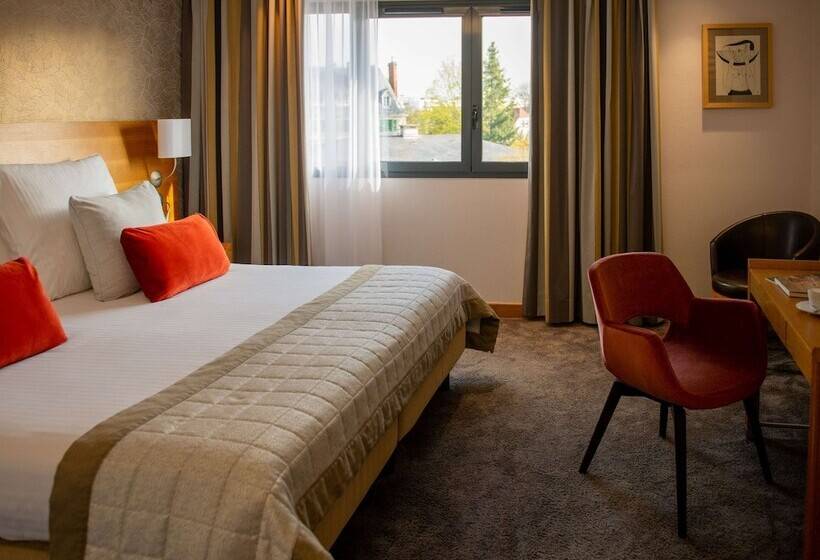اتاق استاندارد با تخت دوبل برای معلولان, Parc Beaumont & Spa Pau   Mgallery