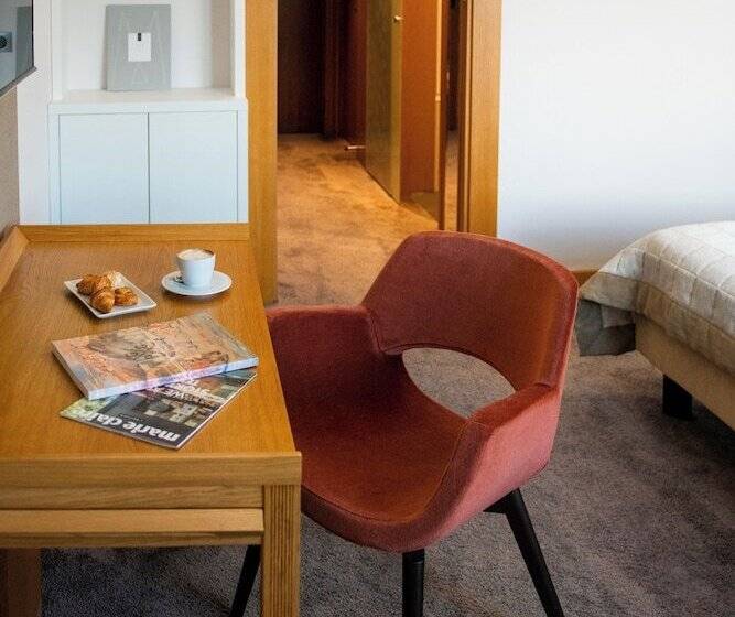 اتاق استاندارد با تخت دوبل برای معلولان, Parc Beaumont & Spa Pau   Mgallery