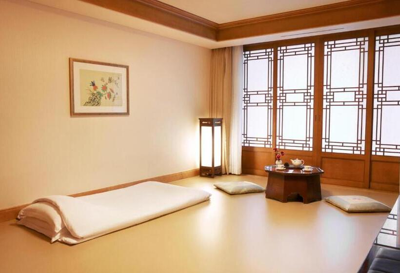 Номер Стандарт Вид на Море, Ramada Plaza By Wyndham Jeju Ocean Front