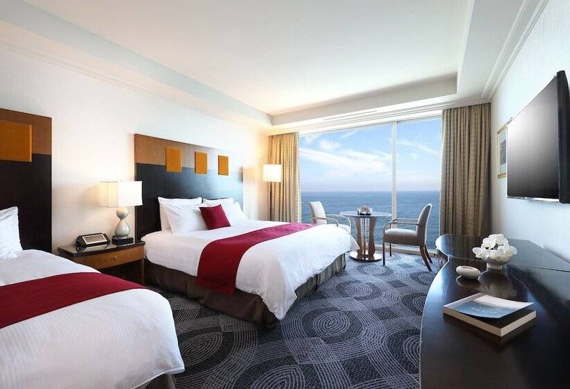 Номер Deluxe Вид на Море, Ramada Plaza By Wyndham Jeju Ocean Front