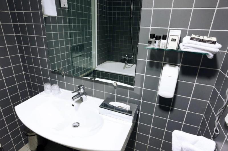 استودیوی استاندارد, Reykjavik Centrum