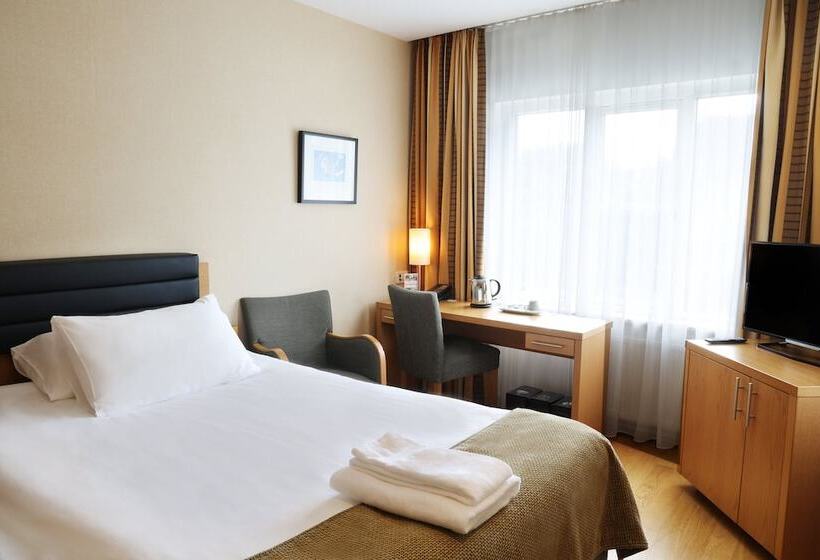 اتاق استاندارد یک نفره, Reykjavik Centrum