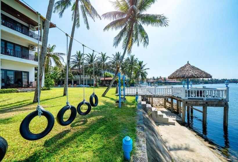 اتاق خانوادگی تودرتو, River Beach Resort & Residences