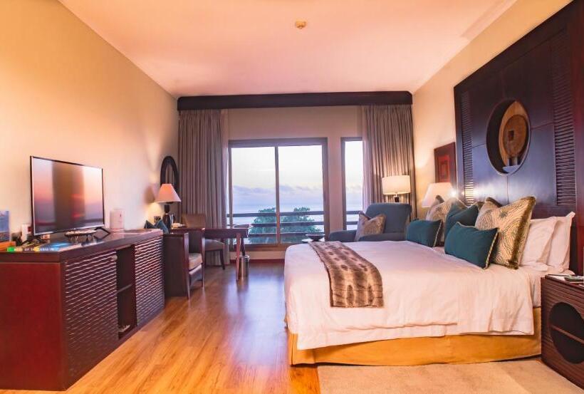 Chambre Executive, Sea Cliff