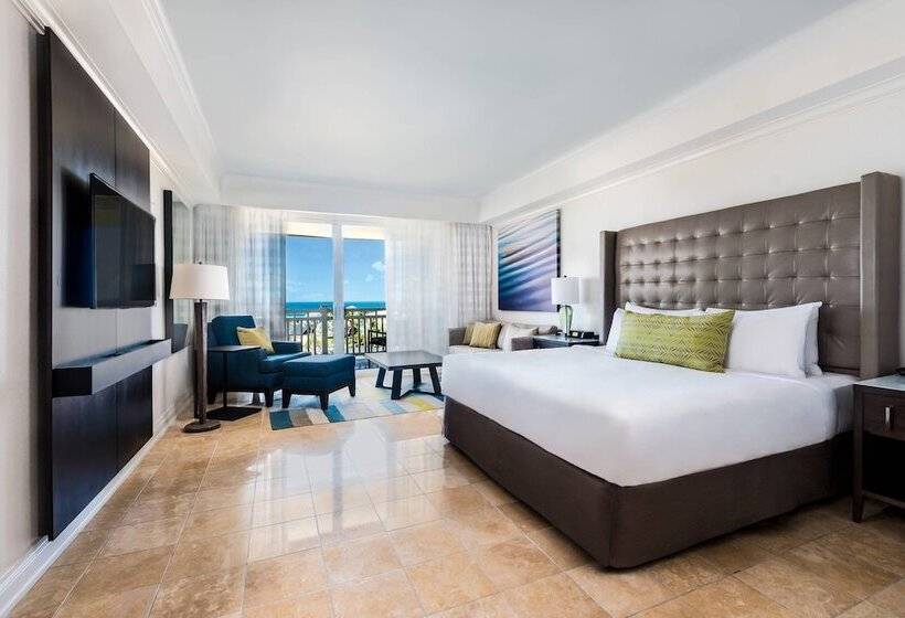 اتاق استاندارد با تخت دوبل و چشم‌انداز دریا, St. Kitts Marriott Resort & The Royal Beach Casino