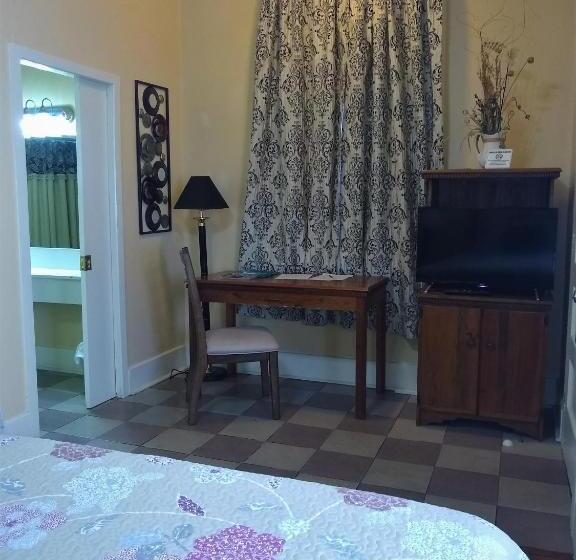 اتاق استاندارد, The Great House Inn