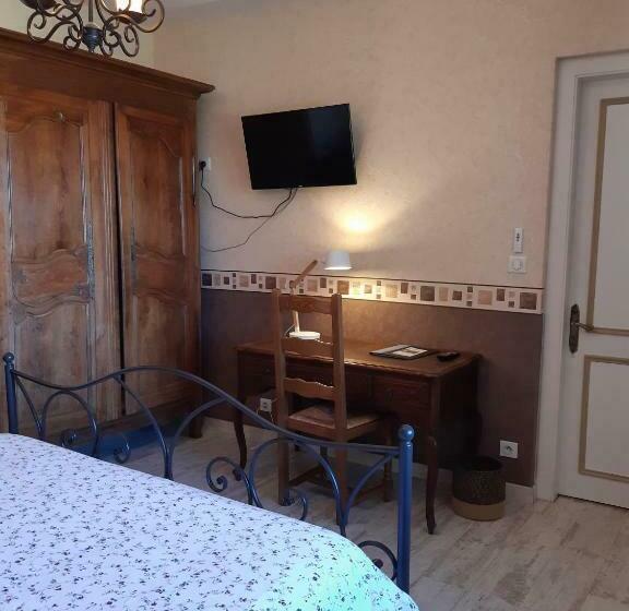 اتاق سوپریور سه تخته, Au Bon Vivant