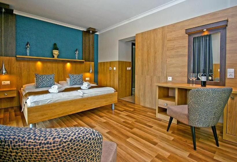 اتاق سوپریور, Boutique Hotel Divina