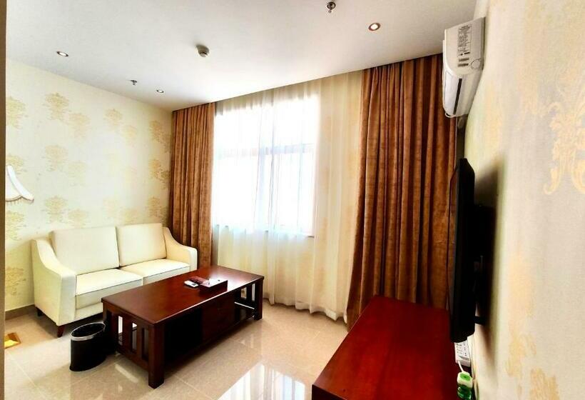 سوییت, Golden Peacock Hotel Blantyre
