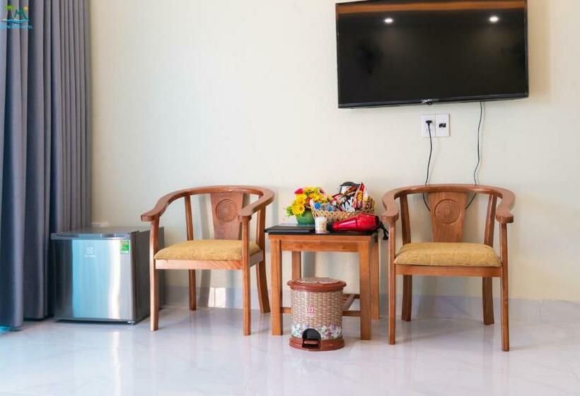اتاق سوپریور با تخت بزرگ, Hoằng Minh