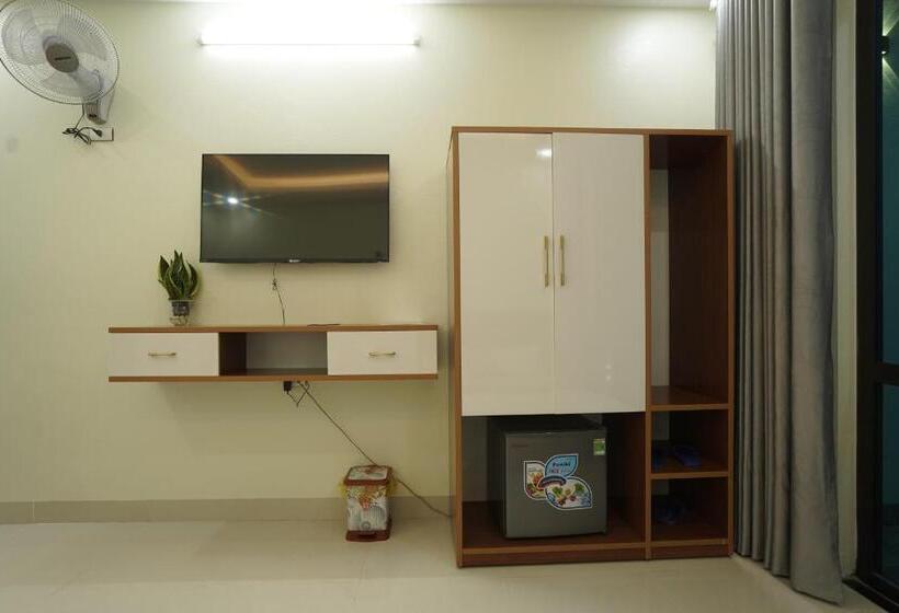 اتاق استاندارد با بالکن, Hoằng Minh