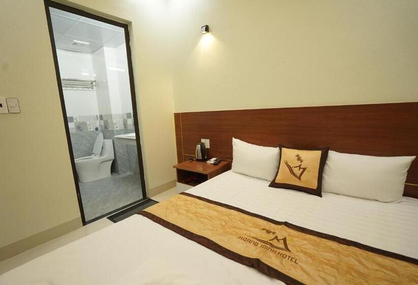 اتاق استاندارد با تخت بزرگ, Hoằng Minh