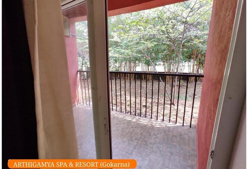 اتاق خانوادگی, Arthigamya Spa & Resort
