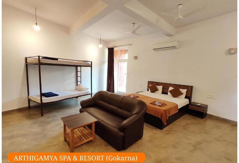 اتاق خانوادگی, Arthigamya Spa & Resort