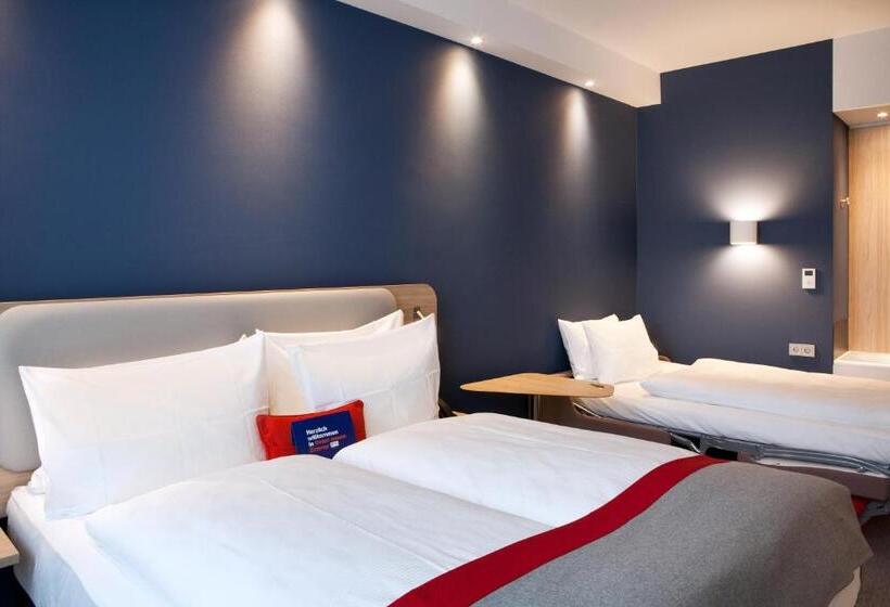اتاق استاندارد با تخت دوبل, Holiday Inn Express Göppingen