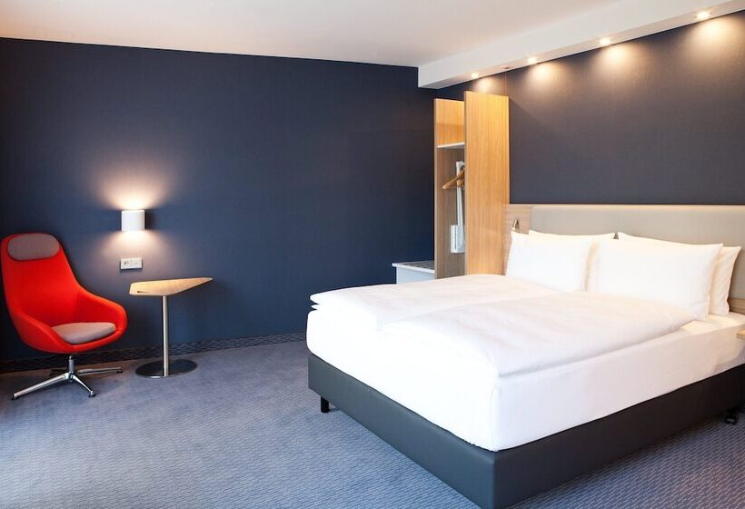 اتاق استاندارد با تخت دوبل برای معلولان, Holiday Inn Express Göppingen