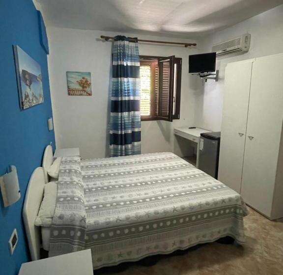اتاق استاندارد یک نفره, Il Veliero Blu Camere Sul Porto