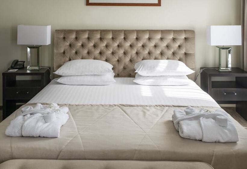 سوییت, Amberton Cathedral Square Hotel Vilnius