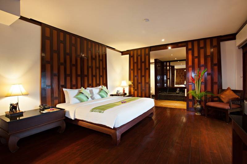 اتاق لوکس با چشم‌انداز استخر, Baan Yin Dee Boutique Resort Phuket   Sha Plus