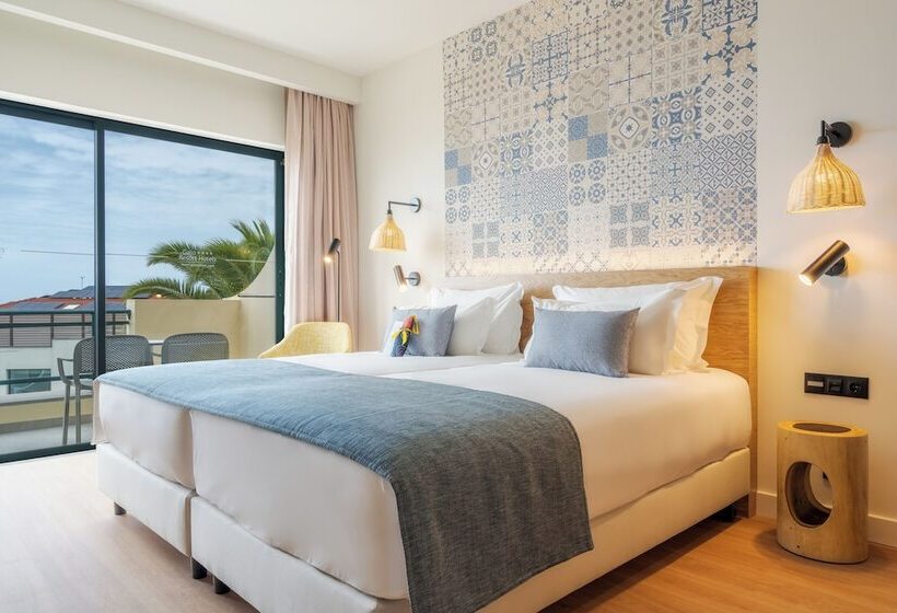 اتاق استاندارد با چشم‌انداز دریا, Galo Resort  Galosol