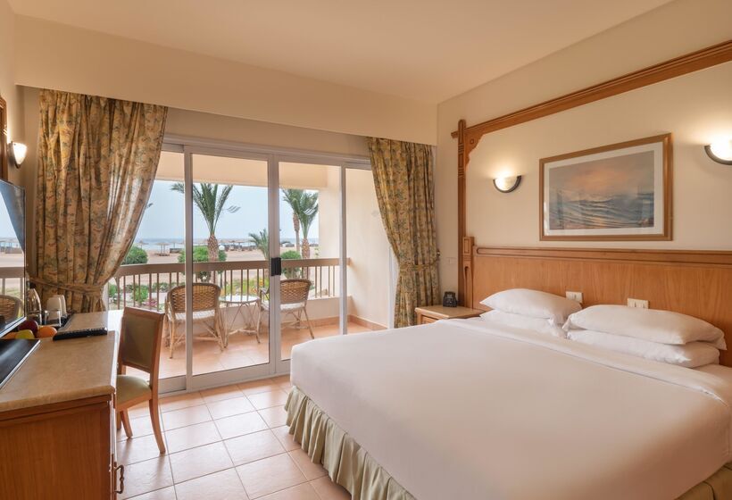 اتاق لوکس, Hurghada Long Beach Resort