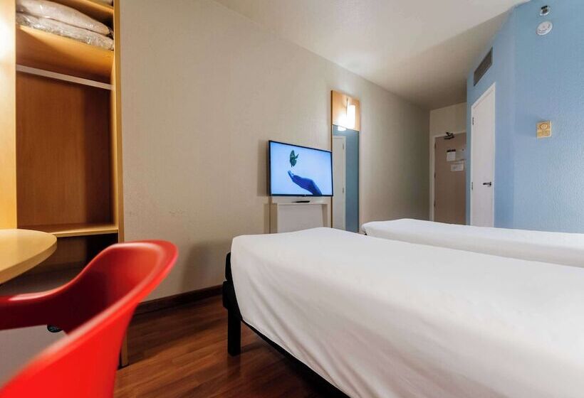 اتاق استاندارد, Ibis Joinville