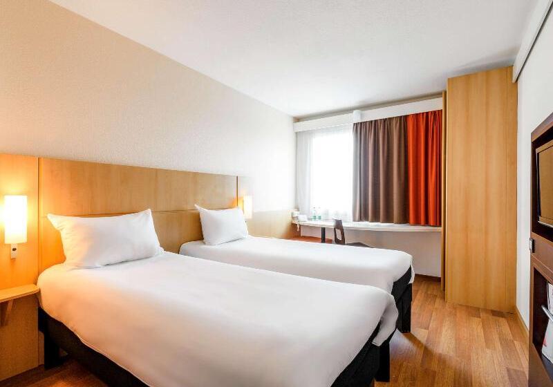 Standard Room, Ibis Warszawa Stare Miasto