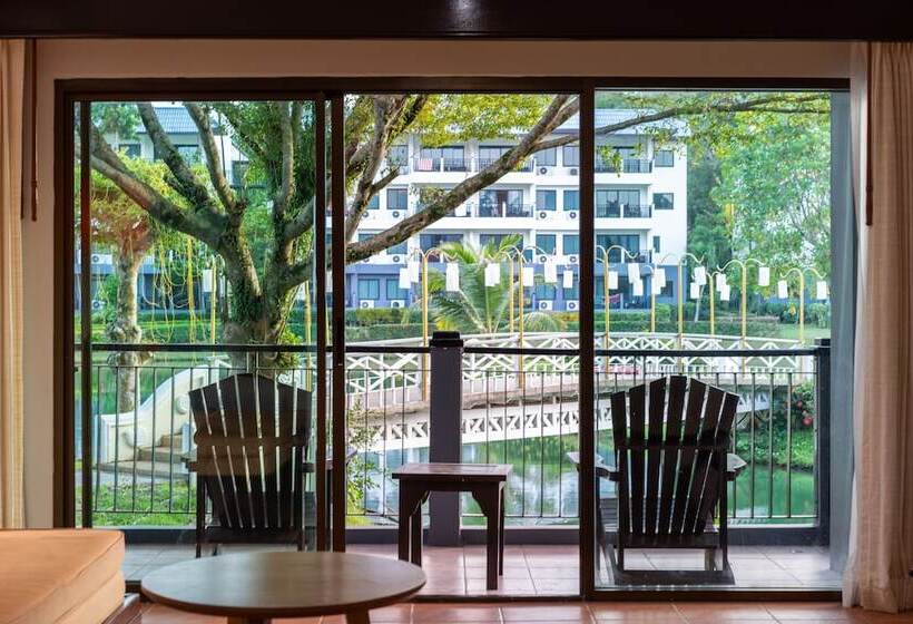 اتاق لوکس خانوادگی, Khaolak Emerald Beach Resort And Spa
