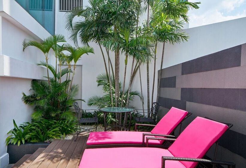 带城市景观及双人床的标准房间, Le Méridien Kuala Lumpur