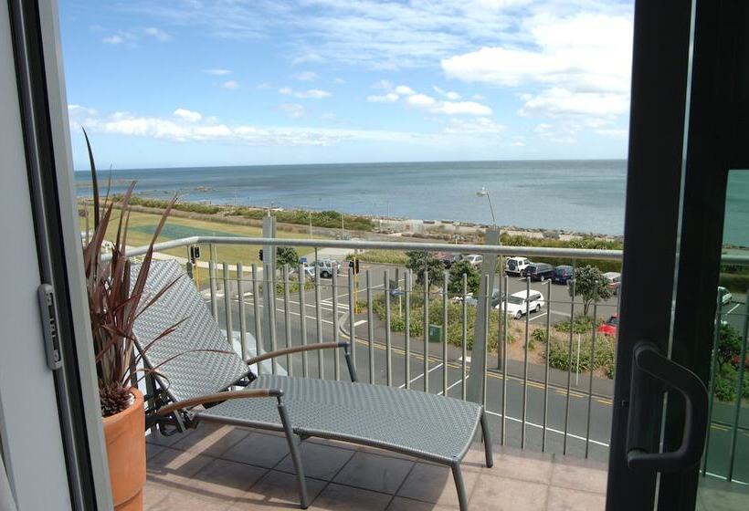 سوئیت پنت هاوس, Millennium Hotel New Plymouth, Waterfront