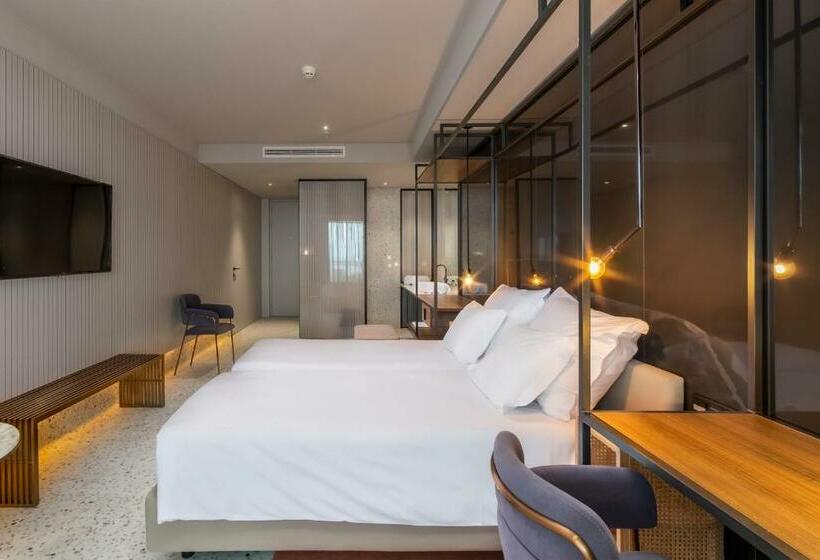 Standard Room, Next   By Savoy Signature