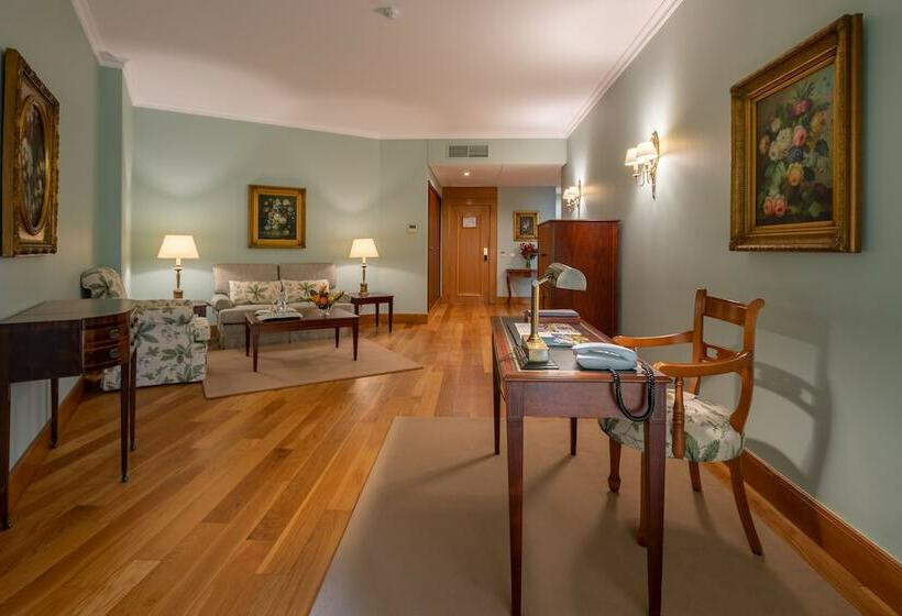 Suite Premium, Quinta Jardins Do Lago