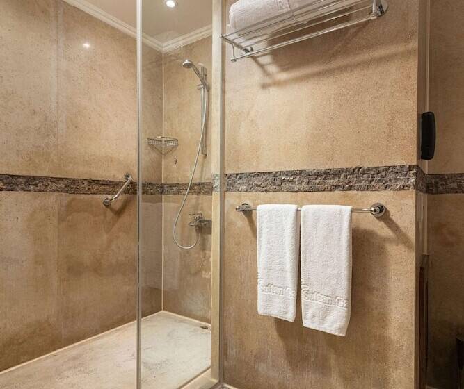اتاق پرمیوم با چشم‌انداز دریا, Sultan Gardens Resort