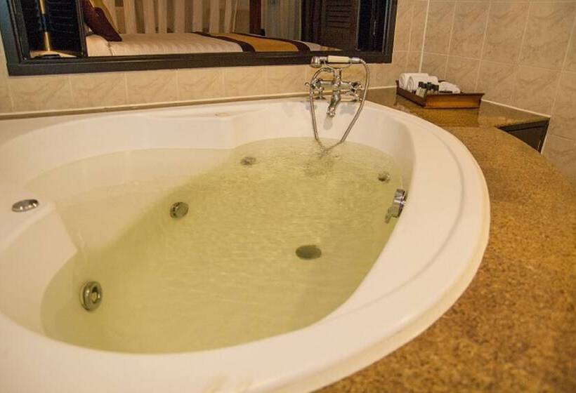 اتاق لوکس, Summit Hotel Subang Usj