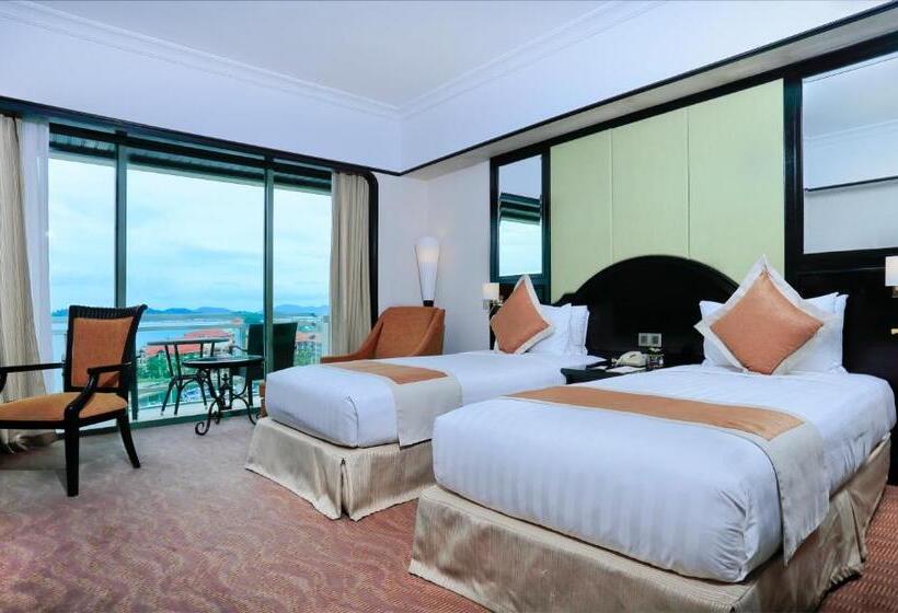 高级海景房, The Pacific Sutera